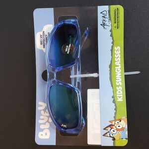 Bluey Kids Sunglasses *NWT *